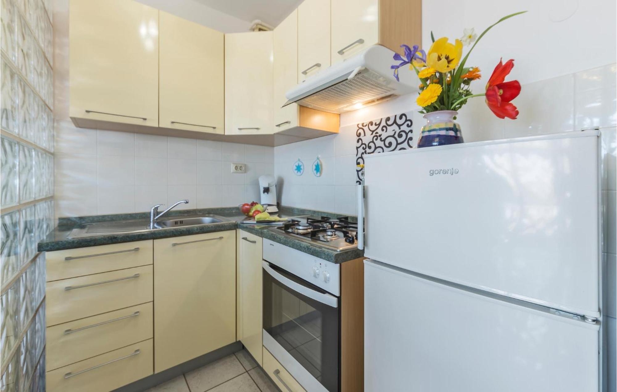 1 Bedroom Beautiful Apartment In Pula Ngoại thất bức ảnh