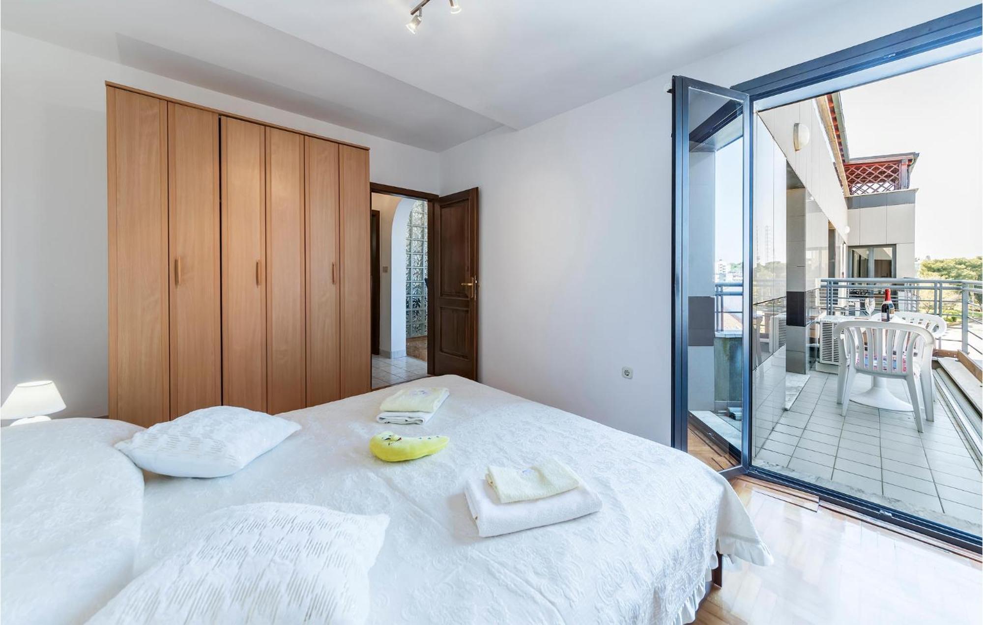 1 Bedroom Beautiful Apartment In Pula Ngoại thất bức ảnh